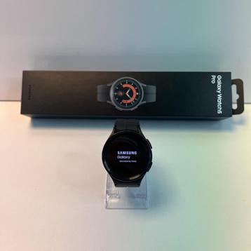 Samsung Galaxy Watch 5 Pro 45mm Zwart LTE | Compleet in doos beschikbaar voor biedingen