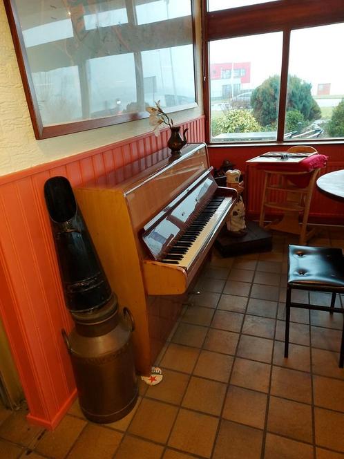Weber studiepiano., Muziek en Instrumenten, Piano's, Gebruikt, Piano, Bruin, Hoogglans, Ophalen