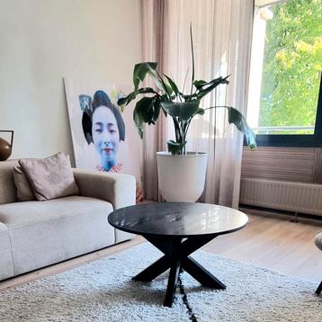 Salontafel zwart marmer + metaal nieuw, rond 80 x 80x 44 beschikbaar voor biedingen