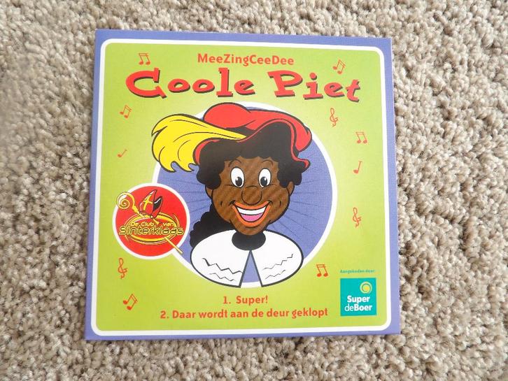 4 SINTERKLAAS CD'S waaronder meezing cee dee COOLE PIET, Diversen, Sinterklaas, Nieuw, Ophalen of Verzenden