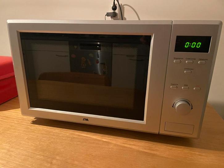 Etna ECM153RVS vrijstaande combi oven magnetron rvs, Witgoed en Apparatuur, Magnetrons, Gebruikt, Vrijstaand, Combimagnetron, 45 tot 60 cm