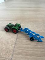 Favorit 926 Trekker met Ploeg, Overige merken, 1:50 of kleiner, Auto, Ophalen of Verzenden