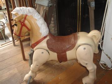 jaren 60 paard antiek op wieltjes