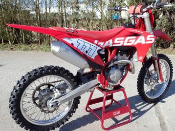 GASGAS MC250- F 2022 50 uur ( zuiger slechts 16 uur ) beschikbaar voor biedingen