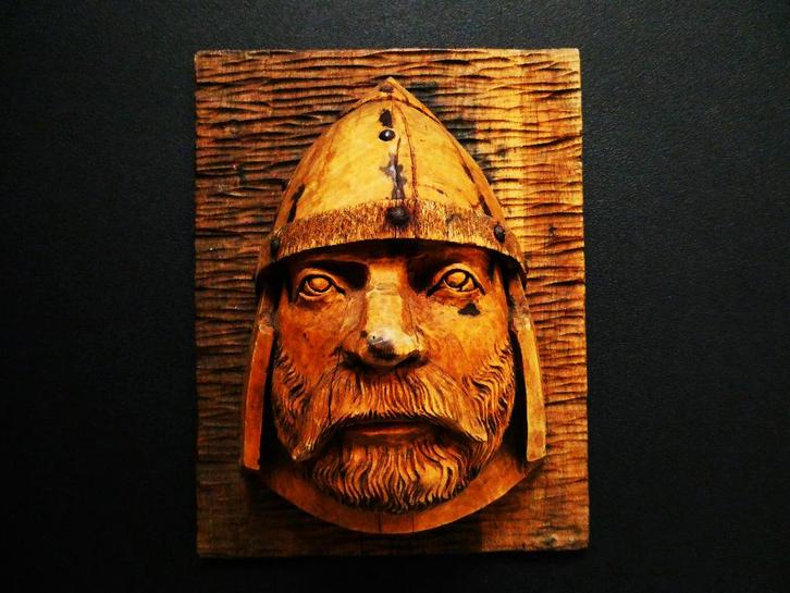 Sculptuur van een Noorman fraai houtuitgesneden ca. 1900, Antiek en Kunst, Kunst | Beelden en Houtsnijwerken, Ophalen of Verzenden