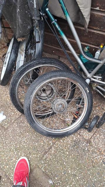 Vespa Piaggio Boxer velgen type 1 18 inch type 2 17  beschikbaar voor biedingen