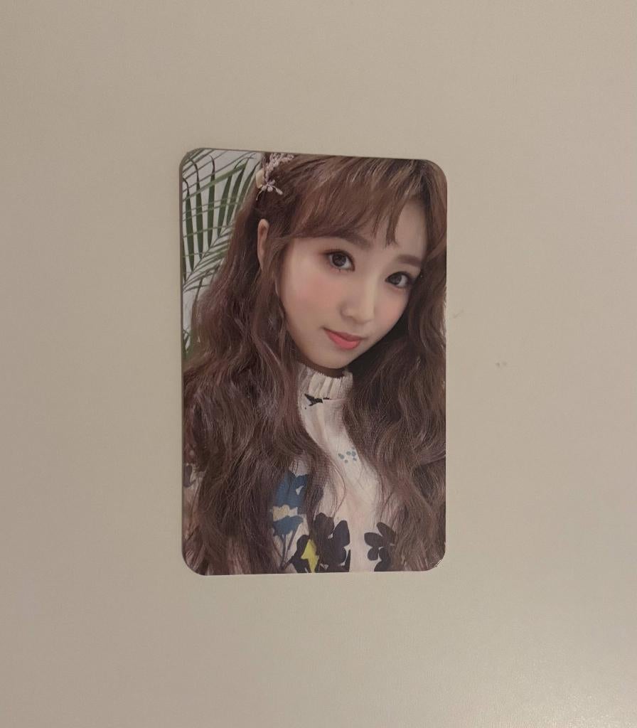 KPOP IZ*ONE / IZONE Nako photocard, Ophalen of Verzenden, Zo goed als nieuw, Foto of Kaart