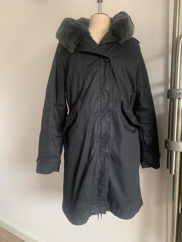 Woolrich parka winter jas half lang zwart L: 38/M - 40/L beschikbaar voor biedingen