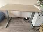 Verstelbaar bureau te koop, Ophalen, In hoogte verstelbaar, Zo goed als nieuw, Bureau