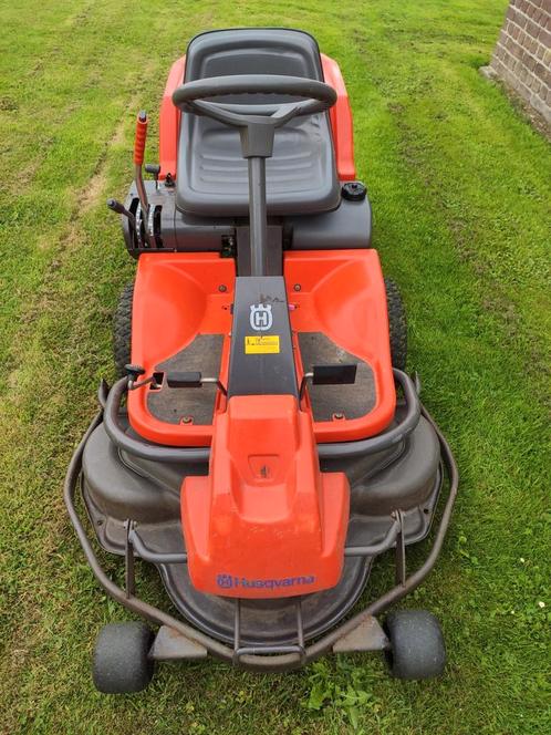 Husqvarna R13C Frontmaaier - Knikbesturing - Mulchdek, Tuin en Terras, Zitmaaiers, Gebruikt, 90 tot 120 cm, Elektrische starter