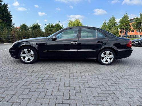 Mercedes-Benz E-Klasse 1.8 E200 Kompressor Sedan AUT 2004, Auto's, Mercedes-Benz, Particulier, E-Klasse, Benzine, C, Sedan, Automaat