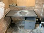 Gratis bureau/ werkbank !! Voor in de schuur, Ophalen, Zo goed als nieuw