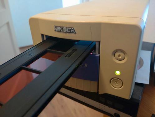 Scanner Minolta Dimage Scan II AF-2820U, Computers en Software, Scanners, Ophalen of Verzenden