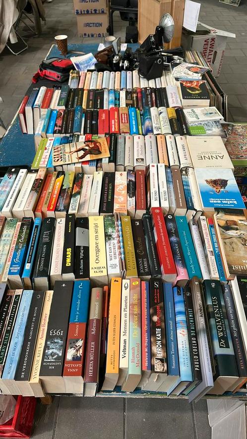 15 verhuisdozen vol boeken, Boeken, Literatuur, Zo goed als nieuw, Nederland, Ophalen of Verzenden