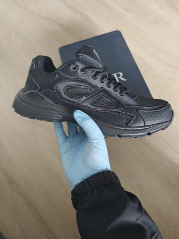 Dior b30 x stone island schoen maat 42 beschikbaar voor biedingen
