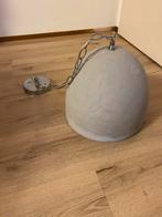 Beton hangenlamp, Huis en Inrichting, Lampen | Hanglampen, Zo goed als nieuw, Ophalen