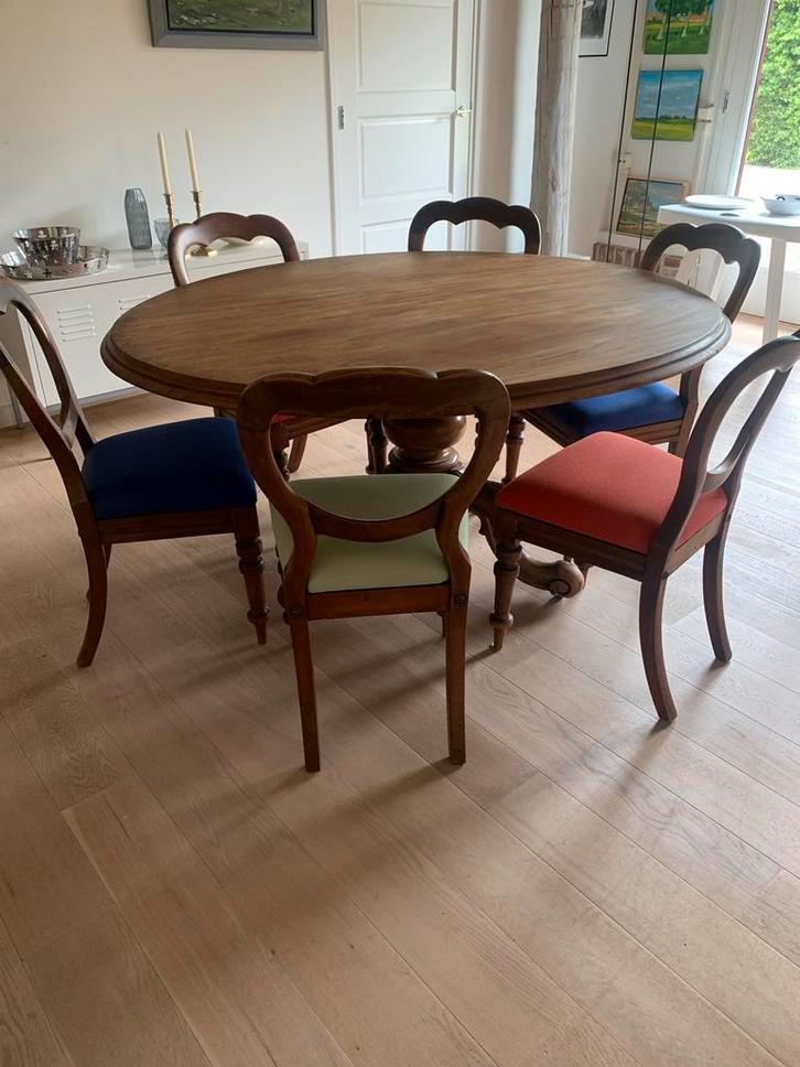 Antieke ovale eettafel met 6 stoelen Ploeg stof, Huis en Inrichting, Tafels | Eettafels, Gebruikt, 100 tot 150 cm, 200 cm of meer