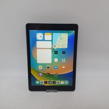  iPad 5th Gen (2017) 32GB Space Gray in Zeer Nette Staat beschikbaar voor biedingen