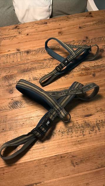 Hurtta padded harnas 70cm & 90cm beschikbaar voor biedingen
