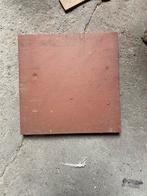 Oude donkerrode tegels, Doe-het-zelf en Verbouw, Tegels, Ophalen of Verzenden, 10 m² of meer, Minder dan 20 cm, Vloertegels