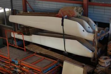 2 sets van 3 wieken per set windmolenwieken 6 meter beschikbaar voor biedingen