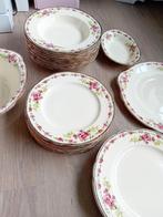 Alfred Meakin servies Rosecliff, Ophalen