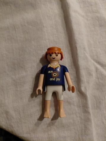 Playmobil    surfer     48 beschikbaar voor biedingen