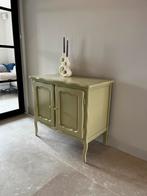Dressoir, Huis en Inrichting, Kasten | Dressoirs, 25 tot 50 cm, Brocante / vinted / klassiek, Gebruikt, Met deur(en)