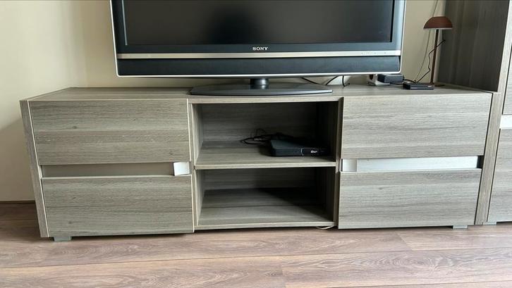 Tv-kast, Huis en Inrichting, Kasten | Televisiemeubels, Gebruikt, Minder dan 100 cm, 150 tot 200 cm, 25 tot 50 cm, Overige houtsoorten