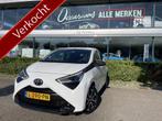 Toyota Aygo 1.0 VVT-i x-fun Airco - Bluetooth - Cruise contr, Voorwielaandrijving, Stof, Euro 6, 4 stoelen
