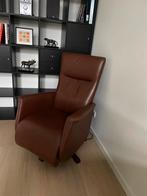 2 Cognac Relaxfauteuils met Sta-op Functie - Zo Goed Als Nie, Huis en Inrichting, Fauteuils, Ophalen, Zo goed als nieuw, Leer