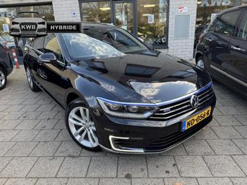 Volkswagen Passat Variant 1.4 TSI GTE Highline Pano Cam Leer beschikbaar voor biedingen