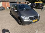 Mercedes-Benz A-Klasse 160 BLUE EFFICIENCY (bj 2012), 1498 cc, Mercedes-Benz, Handgeschakeld, Zilver of Grijs