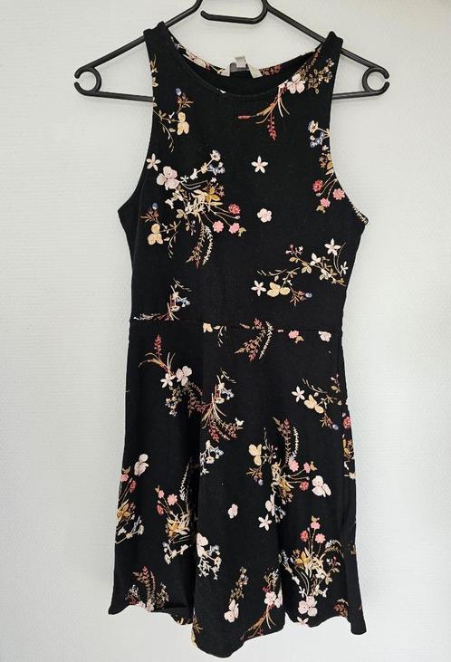 zwart kleedje met bloemenprint, Kleding | Dames, Jurken, Gedragen, Maat 38/40 (M), Zwart, Boven de knie, Verzenden