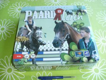 Nieuw in seal: Paard en leren  Lespakket (inclusief DVD) beschikbaar voor biedingen