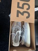 Nieuwe Yeezy Sneakers - Limited Edition!, Kleding | Heren, Schoenen, Ophalen of Verzenden, Nieuw, Wit, Sneakers of Gympen