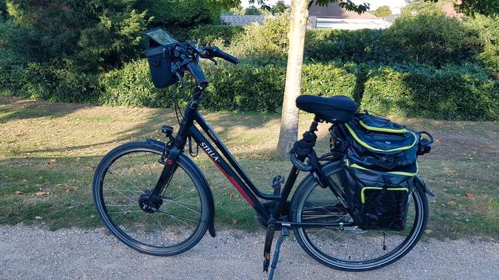 STELLA, Fietsen en Brommers, Elektrische fietsen, Zo goed als nieuw, Overige merken, 50 km per accu of meer, Ophalen of Verzenden