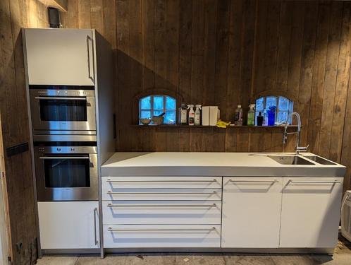 Praktische Bulthaup eiland keuken, Huis en Inrichting, Keuken | Complete keukens, Gebruikt, Overige typen, Wit, Kunststof, Met kookeiland