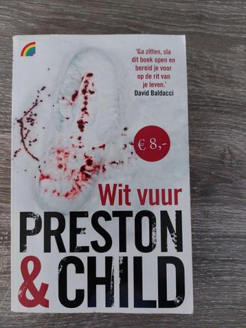 Douglas Preston en Lincoln Child - Witvuur beschikbaar voor biedingen