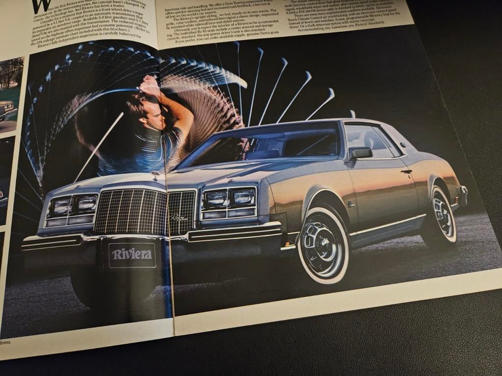 Brochure Buick 1982 USA, Ophalen of Verzenden, Zo goed als nieuw, Overige merken