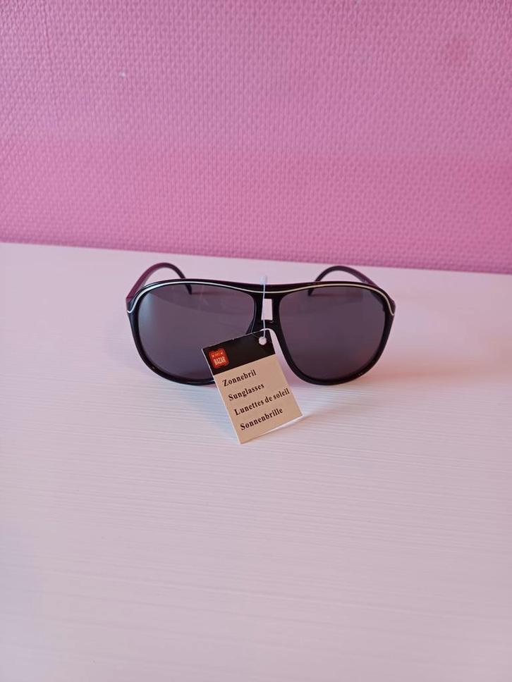 Nieuwe zonnebril van Big Bazar, Sieraden, Tassen en Uiterlijk, Zonnebrillen en Brillen | Dames, Nieuw, Zonnebril, Overige merken