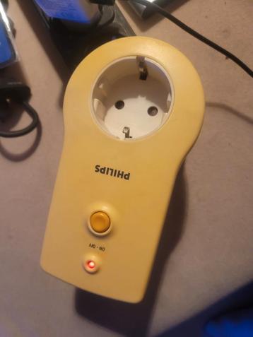 3x Philips SBCSP370/05 Stopcontactschakelaar beschikbaar voor biedingen