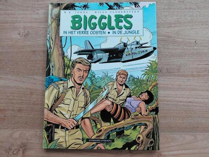 Biggles: Verre Oosten & Jungle - Hardcover, Boeken, Stripboeken, Zo goed als nieuw, Eén stripboek, Ophalen of Verzenden