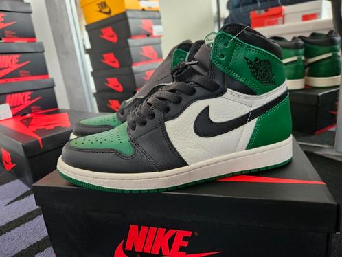 Nike air jordan 1 High OG "Pine Green" 42.5, Kleding | Heren, Schoenen, Zo goed als nieuw, Sneakers of Gympen, Overige kleuren