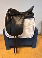 WOW Flair 17,5 18 inch Dressuurzadel zwart!, Ophalen of Verzenden, Zo goed als nieuw, Dressuur