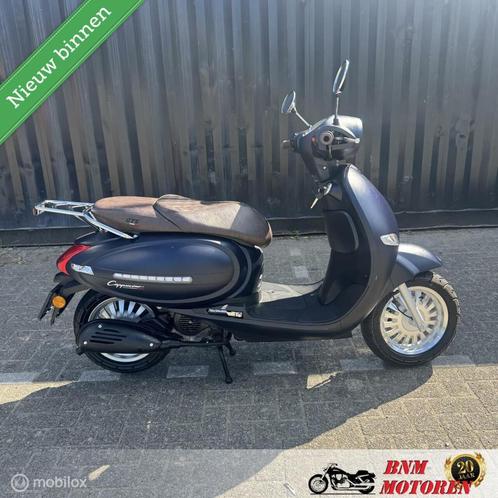 GTS Snorscooter Cappucino, Fietsen en Brommers, Snorfietsen en Snorscooters, Gebruikt, Overige merken, Benzine