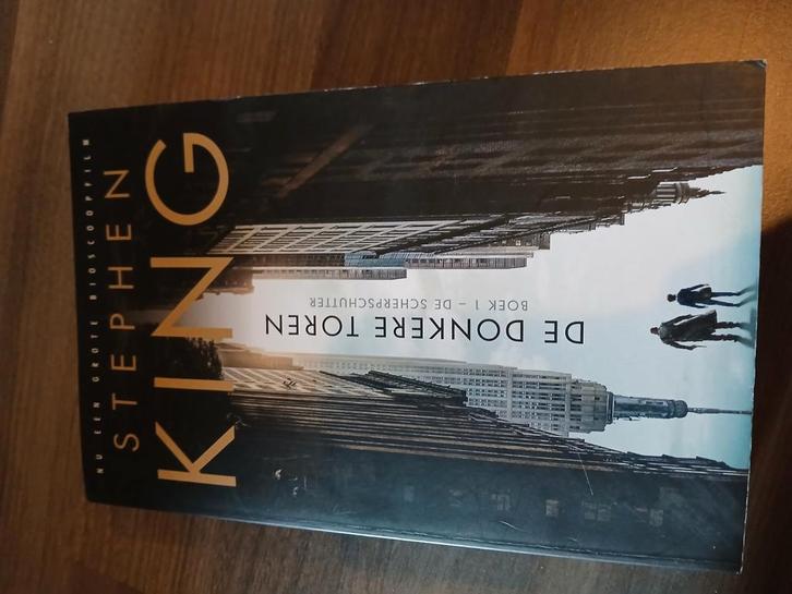 Stephen King - 1 De scherpschutter, Boeken, Fantasy, Zo goed als nieuw, Ophalen of Verzenden