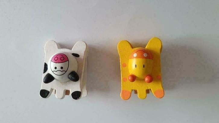 Nieuw: 2 dierenknijpers met sterke magneet op achterkant, Diversen, Schrijfwaren, Nieuw, Ophalen of Verzenden