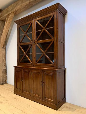 Buffetkast boekenkast klassiek Eichholtz eiken beschikbaar voor biedingen