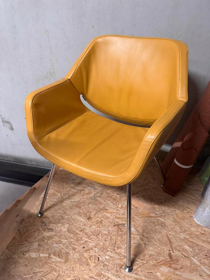 Artifort Gap stoel of bureaustoel van Khodi Feiz, Huis en Inrichting, Stoelen, Zo goed als nieuw, Drie, Hout, Kunststof, Leer